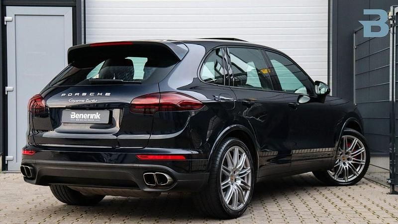 Gebraucht Porsche Cayenne Turbo 519 PS (381 kW) 2015 Blau SUV