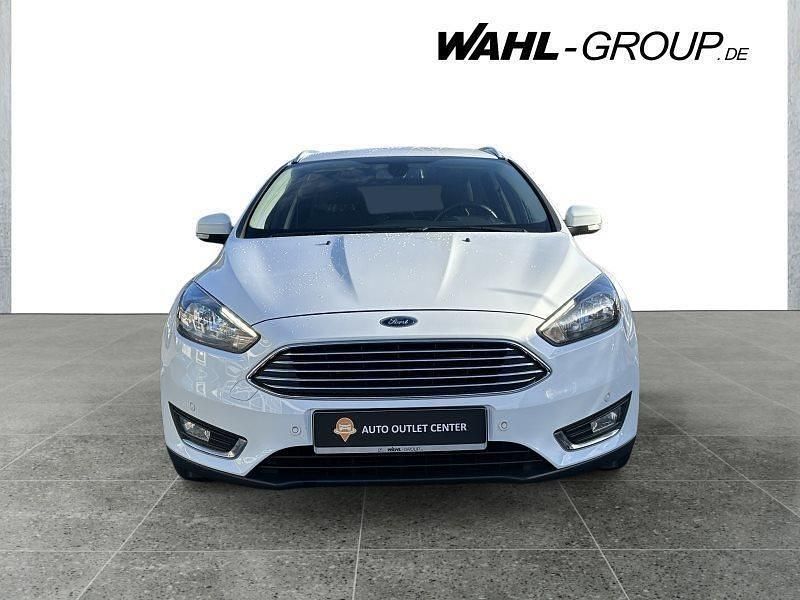 Gebraucht Ford Focus Titanium 125 PS (91 kW) 2018 Weiß Kombi
