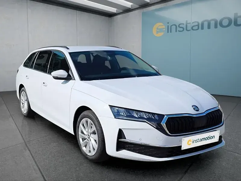 Neu Skoda Octavia 150 PS (110 kW) 2025 Weiß Kombi