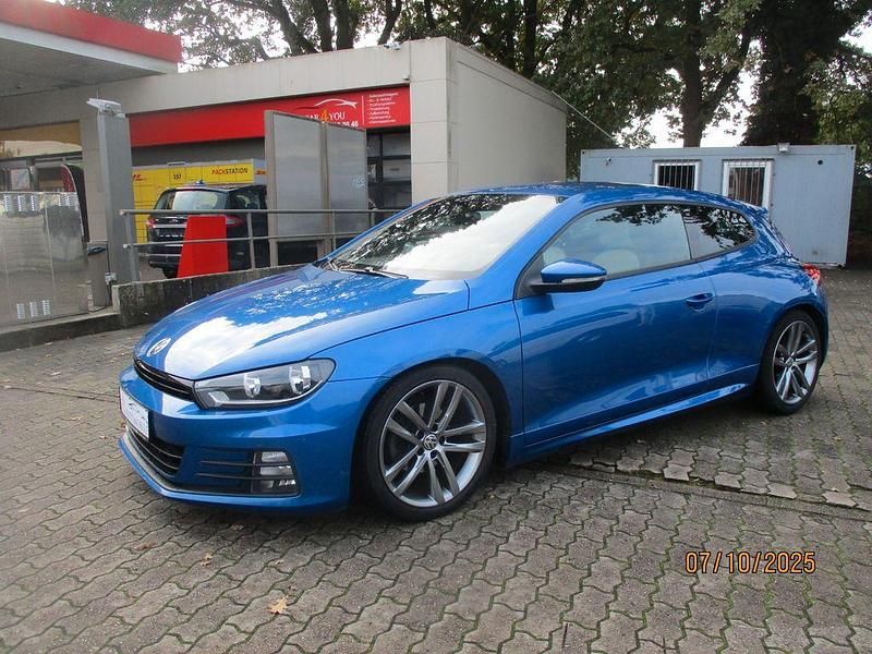 Blau Gebraucht 2015 VW Scirocco Basis Coupé | 11.300 € (Fairer Preis) - Bild 1/4