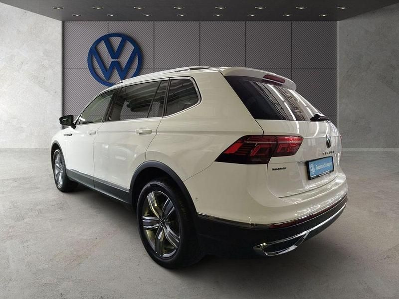 Gebraucht VW Tiguan Allspace Elegance 245 PS (180 kW) 2022 Pure white SUV