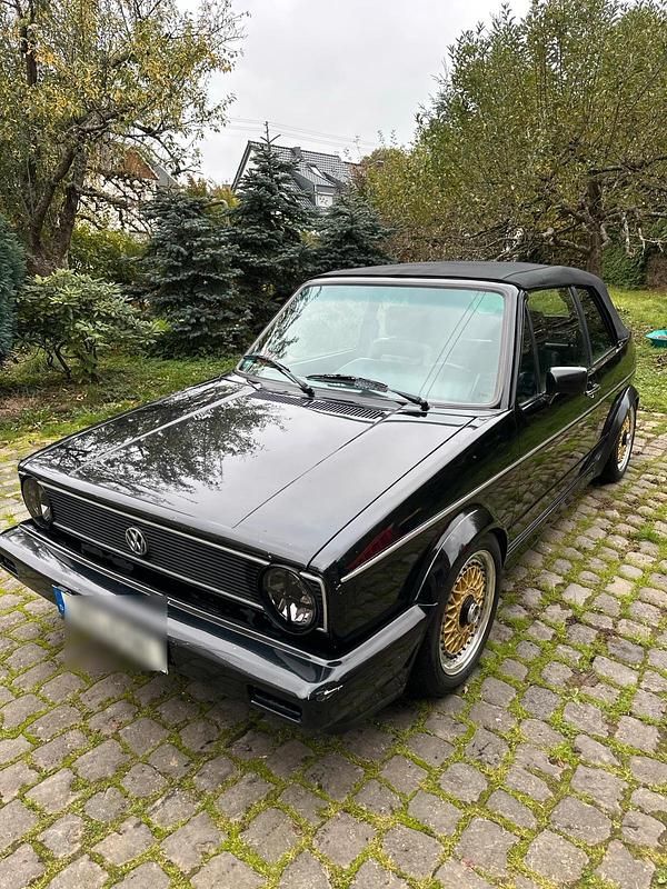 Schwarz Gebraucht 1991 VW Golf Cabriolet Sportline Cabrio | 12.000 € - Bild 1/4