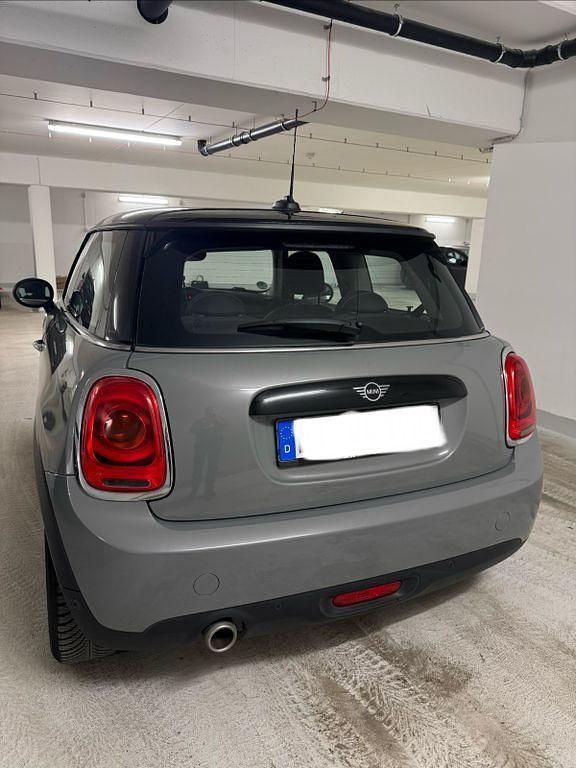 Gebraucht Mini Cooper 136 PS (100 kW) 2019 Grau Kleinwagen