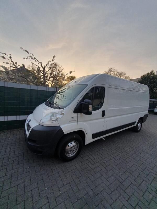 Weiß Gebraucht 2008 Peugeot Boxer Van | 8.499 € (Etwas zu teuer) - Bild 1/4