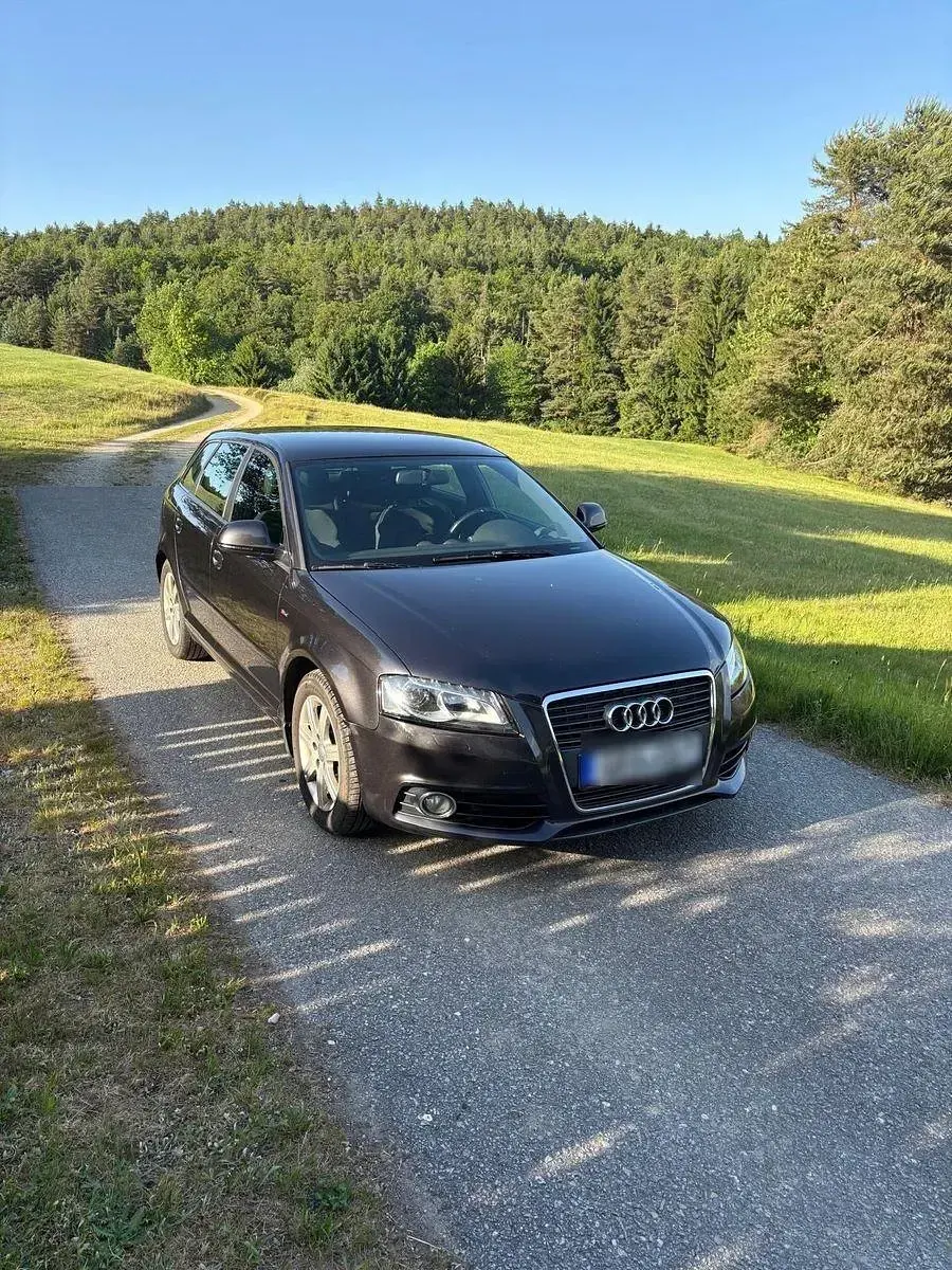 Gebraucht Audi A3 S-Line 105 PS (77 kW) 2009 Grau Kleinwagen