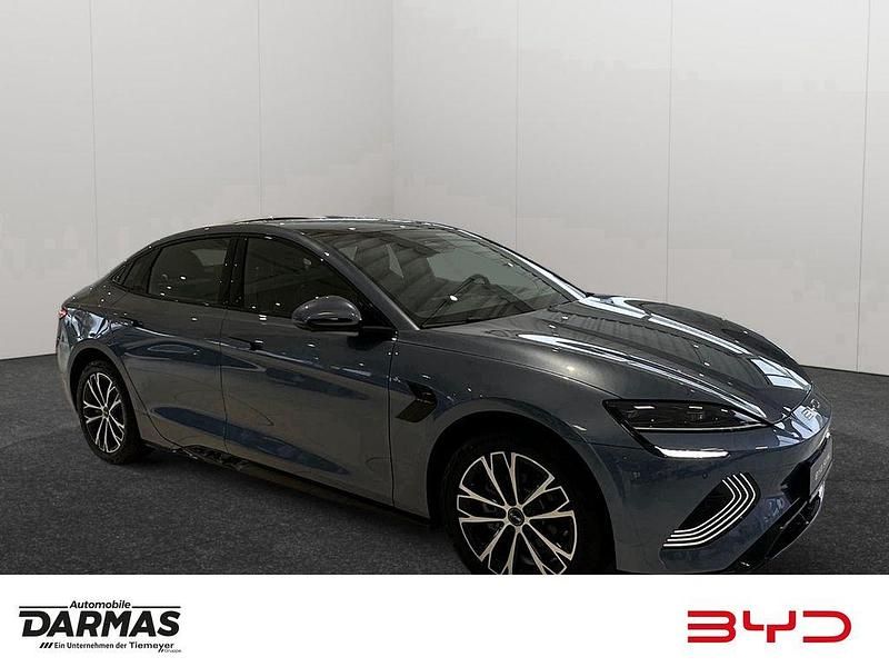Neu BYD Seal Comfort 169 kW (231 PS) 2025 Grau Limousine