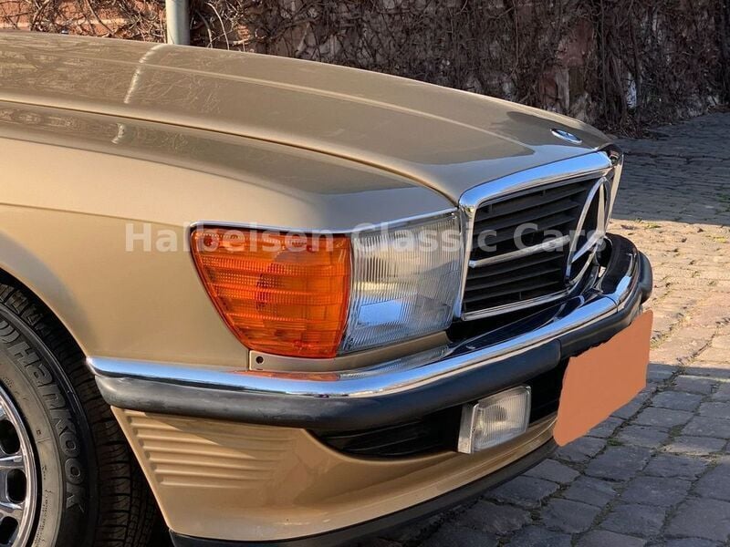 Gebraucht Mercedes 560 230 PS (169 kW) 1987 Gold metallic Cabrio
