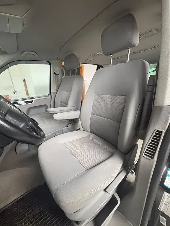 Gebraucht VW Multivan 174 PS (127 kW) 2004 Schwarz Van / Kleinbus