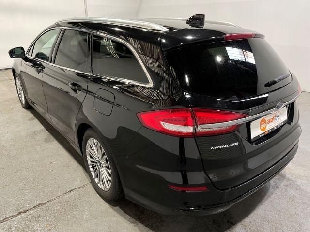 Gebraucht Ford Mondeo Titanium 150 PS (110 kW) 2021 Schwarz Kombi