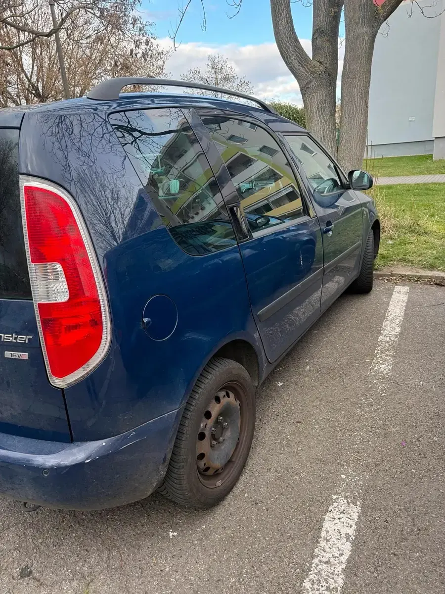 Gebraucht Skoda Fabia 110 PS (80 kW) 2010 Blau Limousine