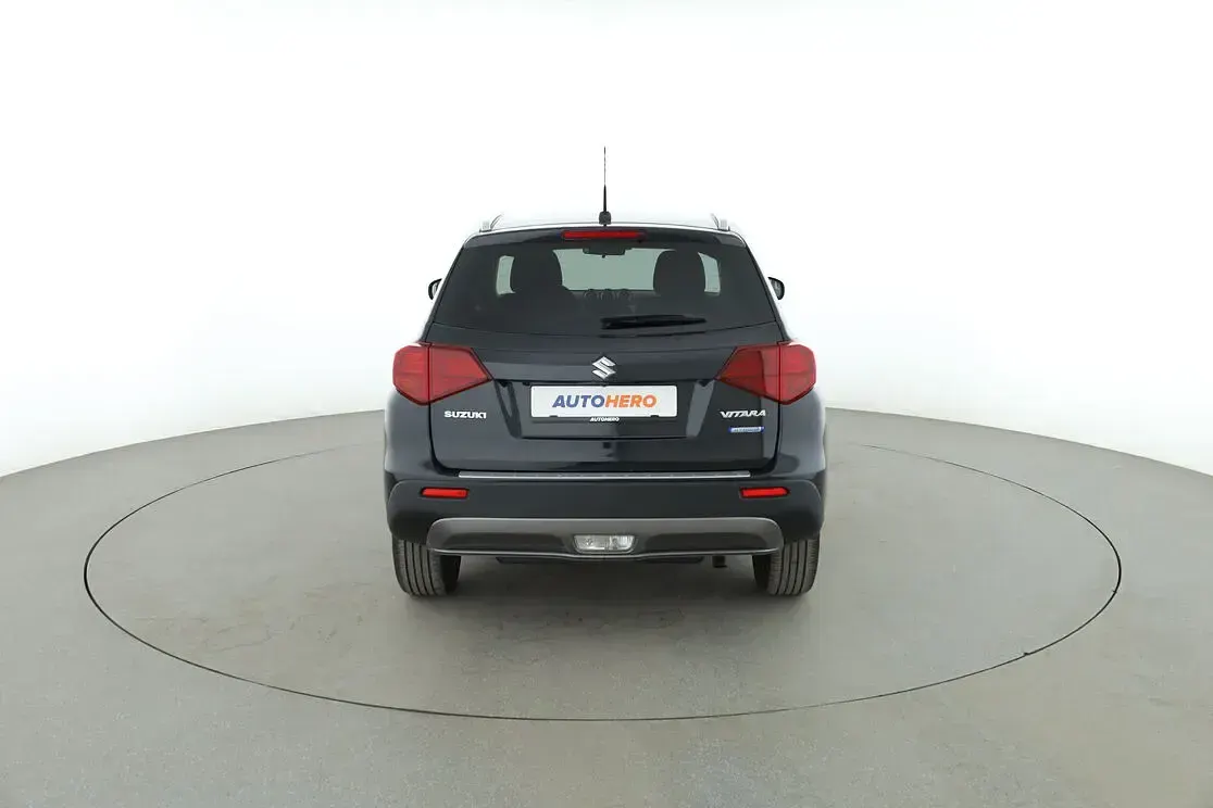 Gebraucht Suzuki Vitara Comfort 2024 Schwarz SUV