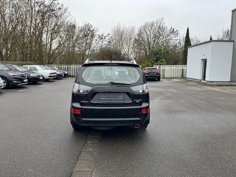 Gebraucht Mitsubishi Outlander 170 PS (125 kW) 2010 Schwarz SUV