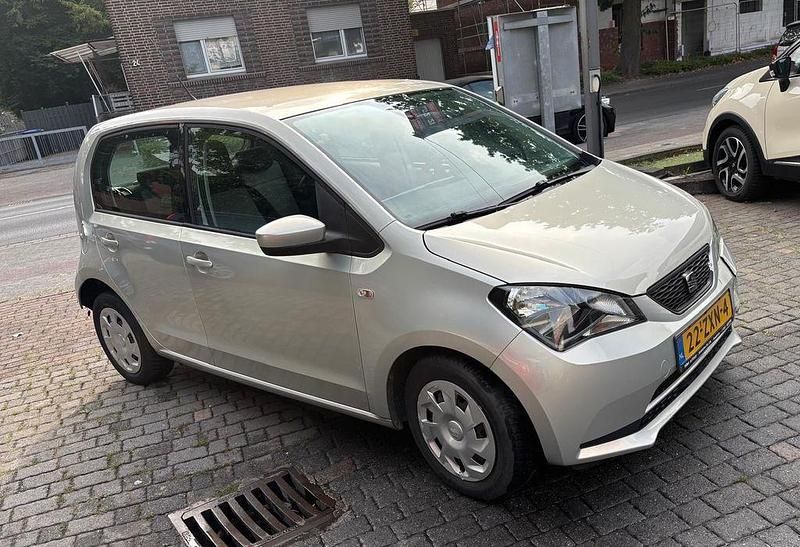 Silber Gebraucht 2013 Seat Mii Style Kleinwagen | 1.995 € (Fairer Preis) - Bild 1/4