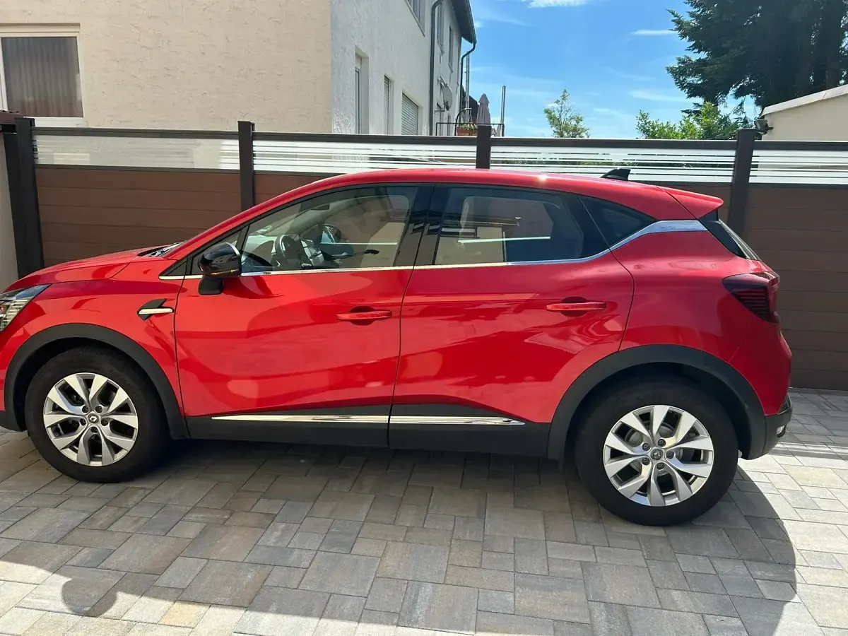 Gebraucht Renault Captur Intens 140 PS (102 kW) 2021 Rot SUV