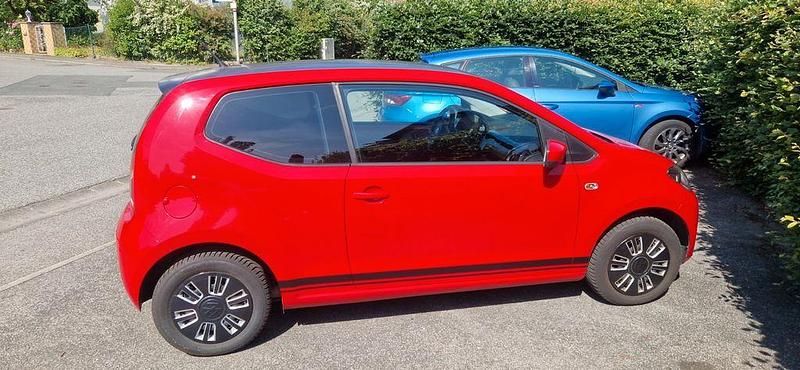 Gebraucht VW up! move up! 60 PS (44 kW) 2016 Rot Kleinwagen
