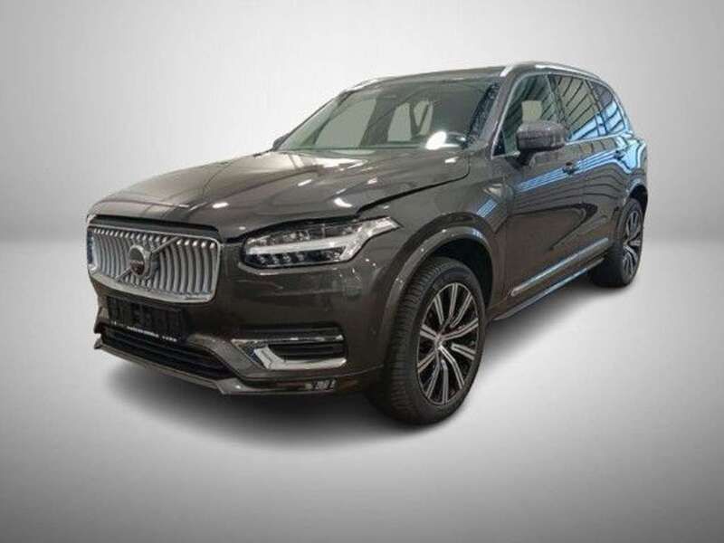 Platinum grey / metallic Gebraucht 2024 Volvo XC90 Plus SUV | 61.800 € (Fairer Preis) - Bild 1/4