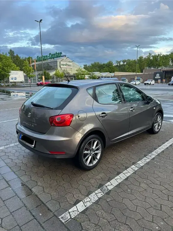 Gebraucht Seat Ibiza I-Tech 69 PS (50 kW) 2015 Grau Limousine