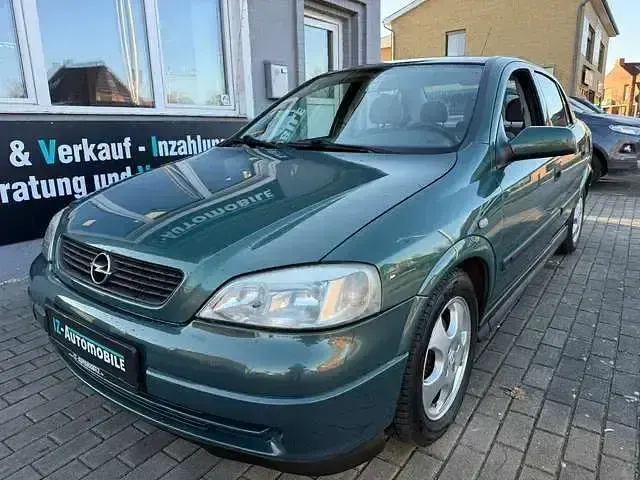 Usata Opel Astra 101 CV (74 kW) 2001 Verde Berlina