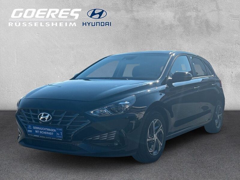 Schwarz Gebraucht 2023 Hyundai i30 Limousine | 23.940 € (Teuer) - Bild 1/4