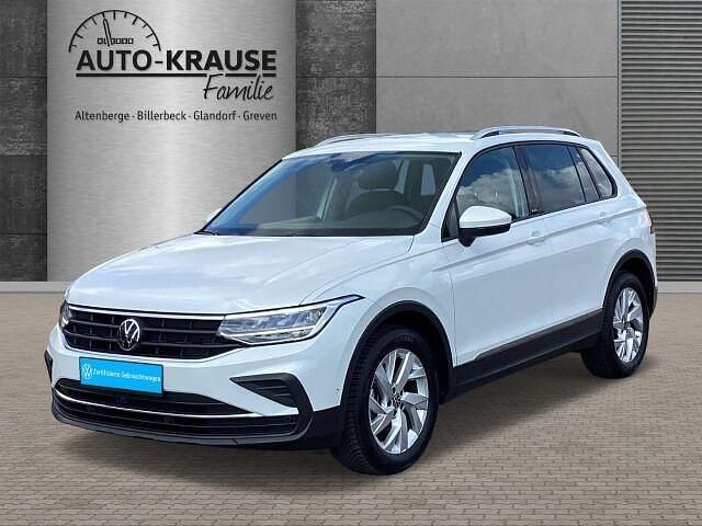Weiss Gebraucht 2023 VW Tiguan Active SUV | 27.599 € (Guter Preis) - Bild 1/2