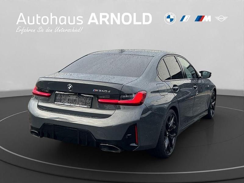 Używany BMW M340 Performance 340 KM (250 kW) 2025 Szary Sedan/Limuzyna