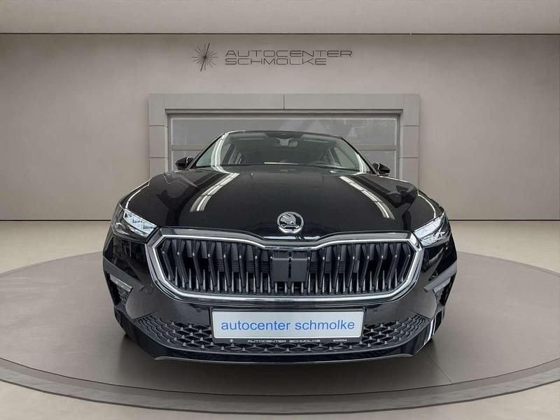 Gebraucht Skoda Scala Selection 116 PS (85 kW) 2024 Blackmagic perleffekt Kleinwagen