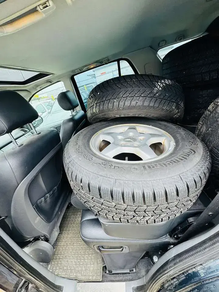Gebraucht Mercedes ML320 218 PS (160 kW) 2000 Grau SUV