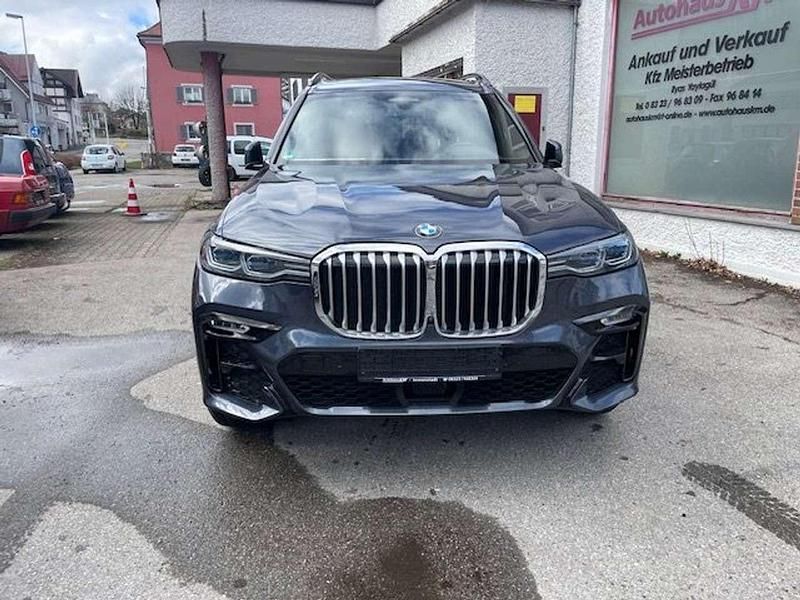 Gebraucht BMW X7 340 PS (250 kW) 2019 C27 arktis grau brillanteffekt SUV