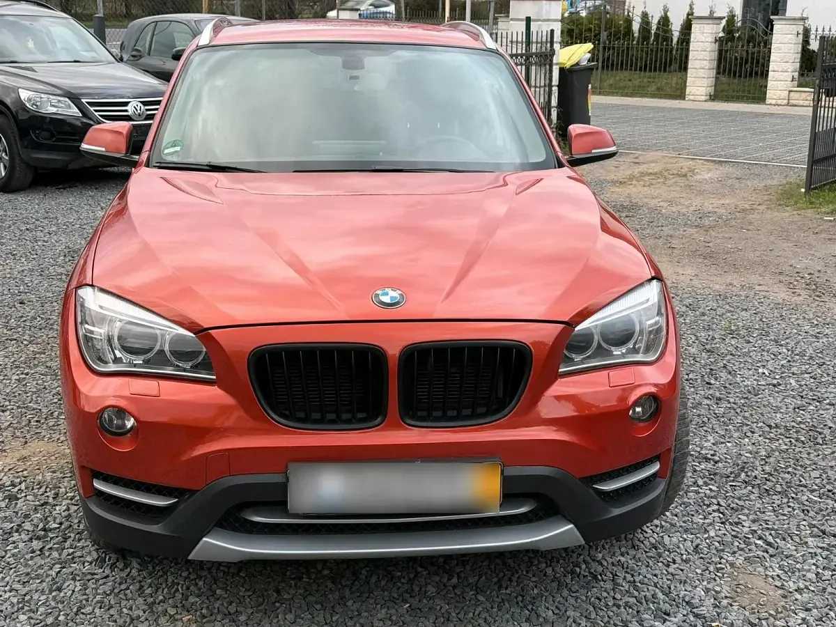 Gebraucht BMW X1 177 PS (130 kW) 2012 Orange SUV