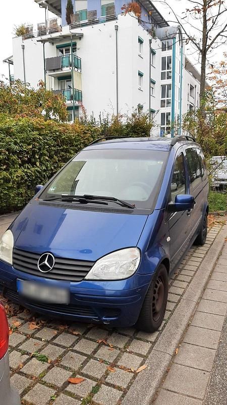 Blau Gebraucht 2005 Mercedes Vaneo Van / Kleinbus | 1.450 € (Fairer Preis) - Bild 1/3