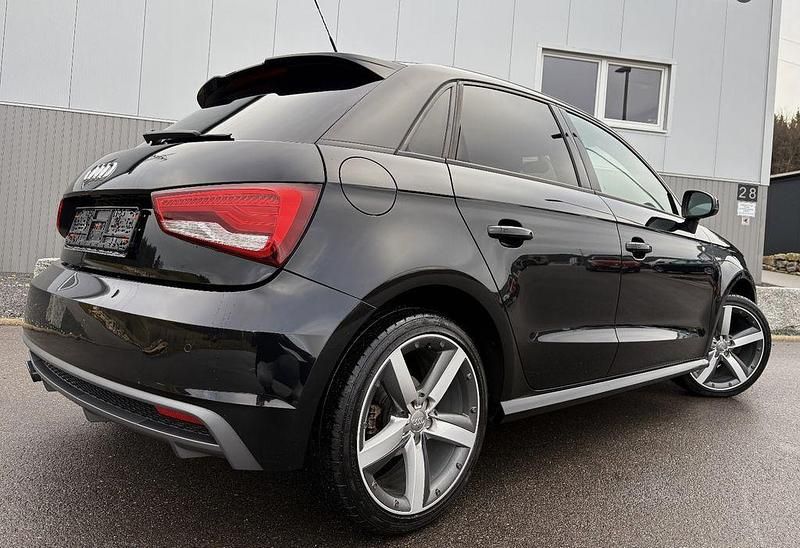 Gebraucht Audi A1 S-Line 95 PS (69 kW) 2015 Schwarz Limousine