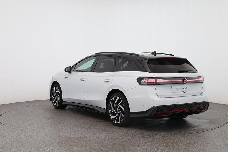 Second-hand VW ID.7 GTX 89 kW (122 CP) 2025 Alb Break