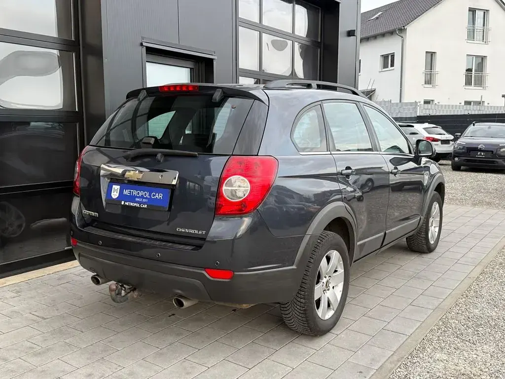 Gebraucht Chevrolet Captiva LS 136 PS (100 kW) 2008 Grau SUV