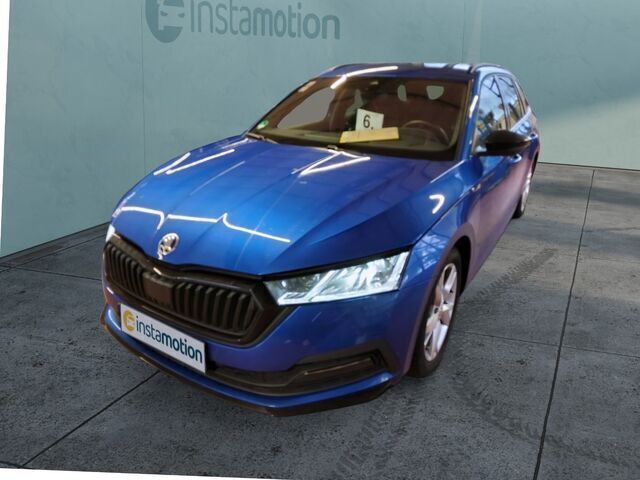 Blau Gebraucht 2023 Skoda Octavia SportLine Kombi | 30.420 € (Teuer) - Bild 1/2