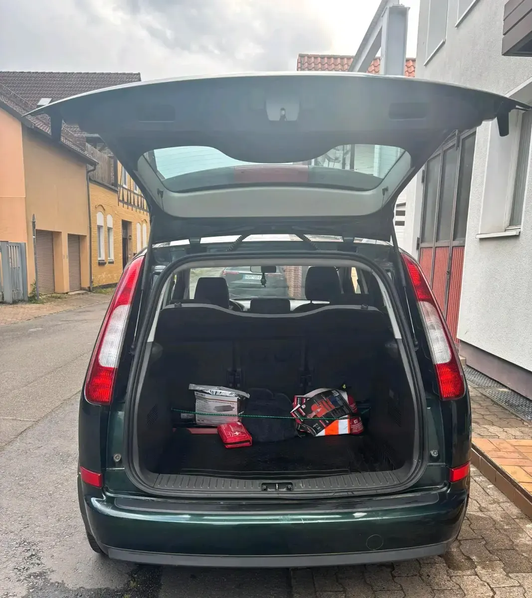 Gebraucht Ford C-MAX 120 PS (88 kW) 2003 Grün Van / Kleinbus