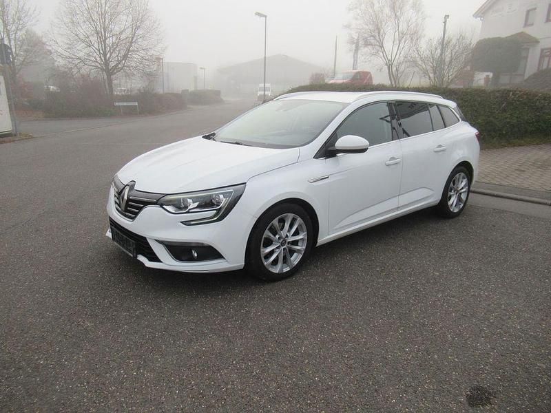 Weiß Gebraucht 2018 Renault Mégane IV Intens Limousine | 11.500 € (Guter Preis) - Bild 1/4
