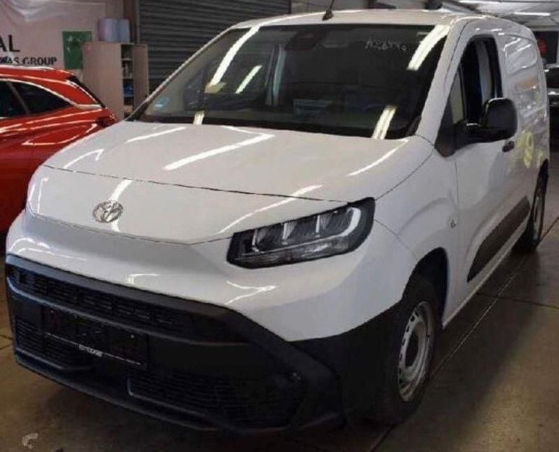 Gebraucht Toyota Proace City 102 PS (75 kW) 2024 Weiß Van / Kleinbus