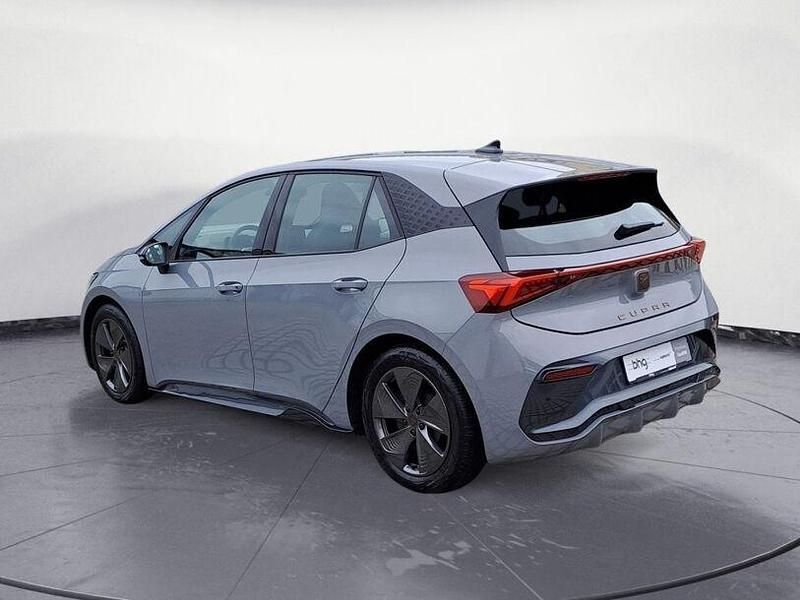 Gebraucht Cupra Born 150 kW (204 PS) 2023 Vaporgrau Kleinwagen