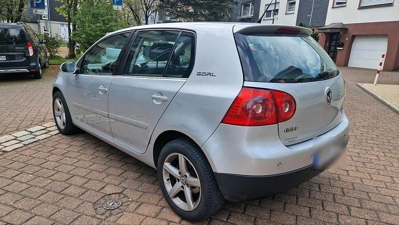 Gebraucht VW Golf V Goal 105 PS (77 kW) 2006 Silber Kleinwagen