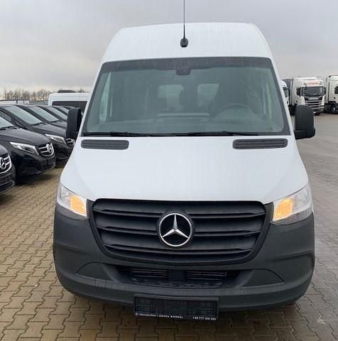 Gebraucht Mercedes Sprinter 163 PS (119 kW) 2020 Weiß metallic Van