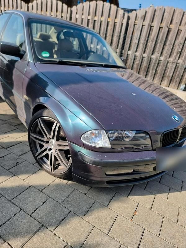 Gebraucht BMW 323 M Sport 170 PS (125 kW) 2000 Grün Limousine