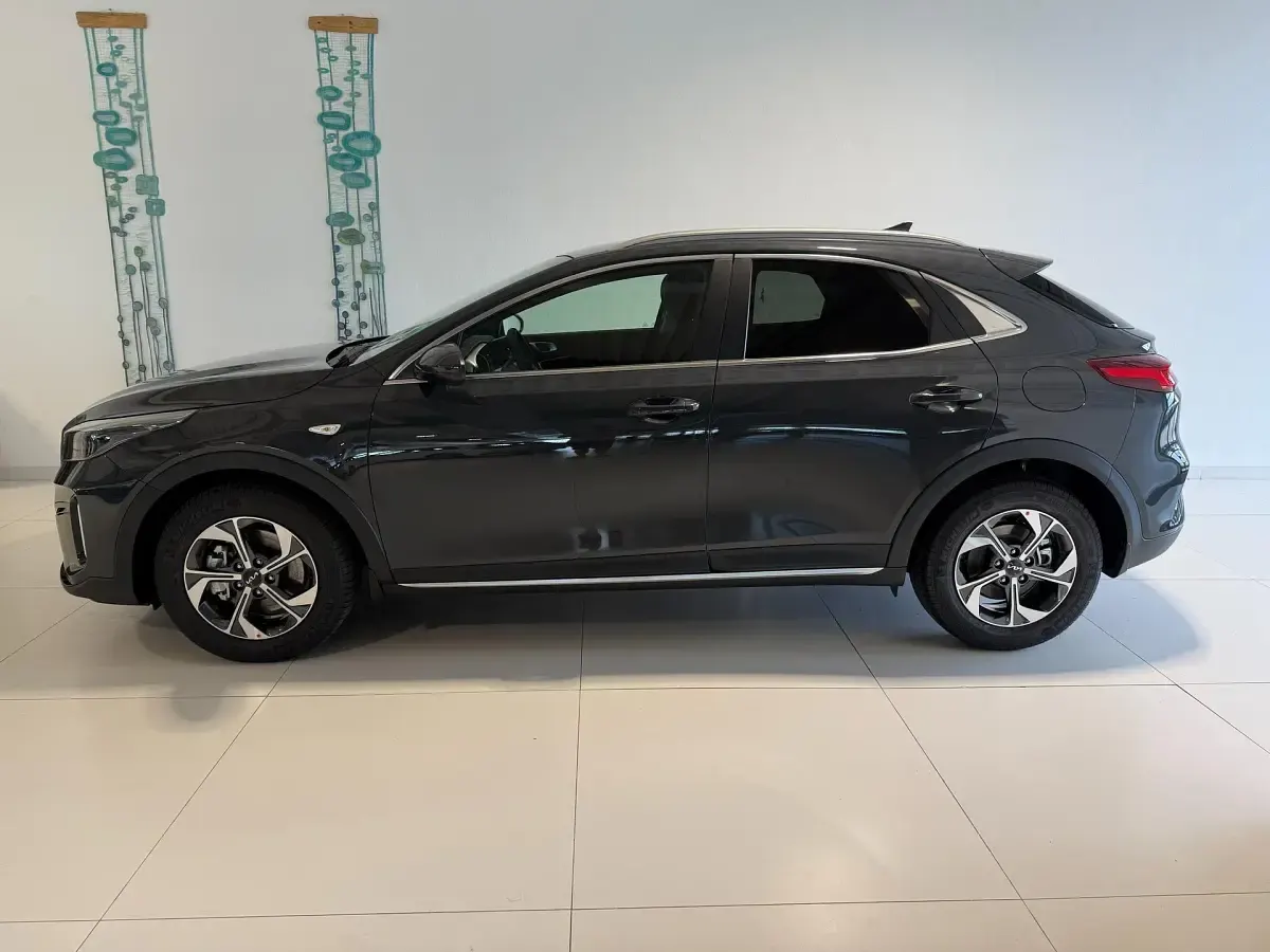Neu Kia XCeed City 150 PS (110 kW) 2026 Dark penta metal SUV