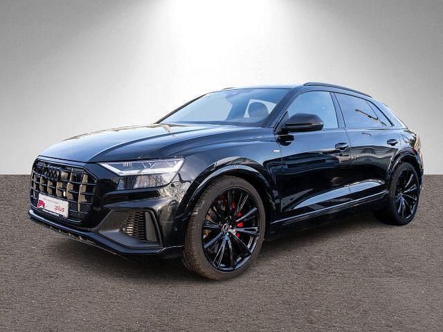 Gebraucht Audi Q8 Ambiente 381 PS (280 kW) 2023 Mythosschwarz metallic SUV