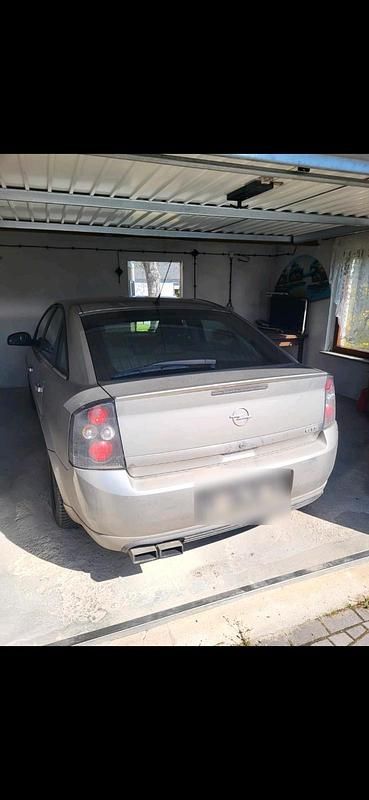 Gebraucht Opel Vectra GTS 155 PS (114 kW) 2002 Silber Limousine