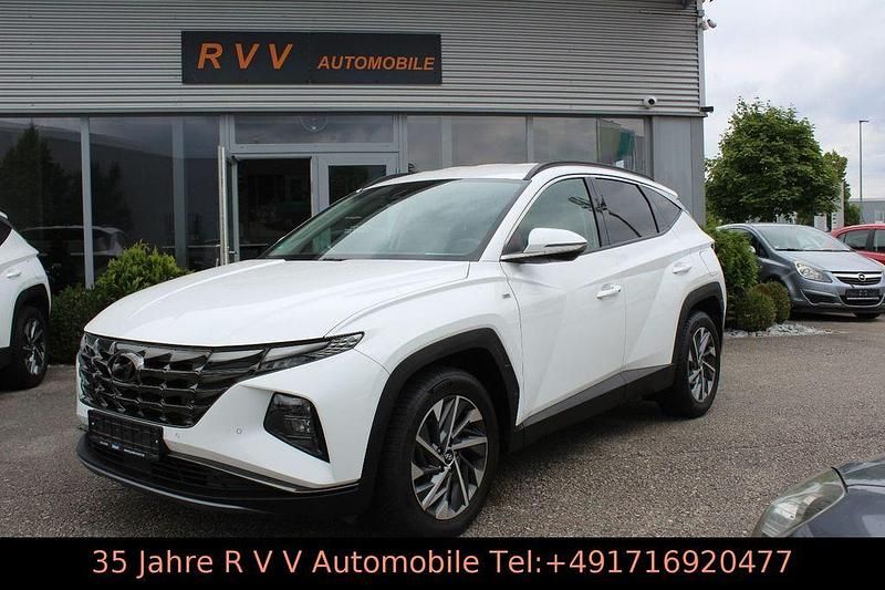 Weiß Gebraucht 2022 Hyundai Tucson Trend SUV | 24.950 € (Guter Preis) - Bild 1/4