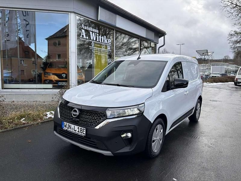 Mineral weiß (s) Gebraucht 2023 Nissan Townstar N-Connecta Van | 35.400 € - Bild 1/4