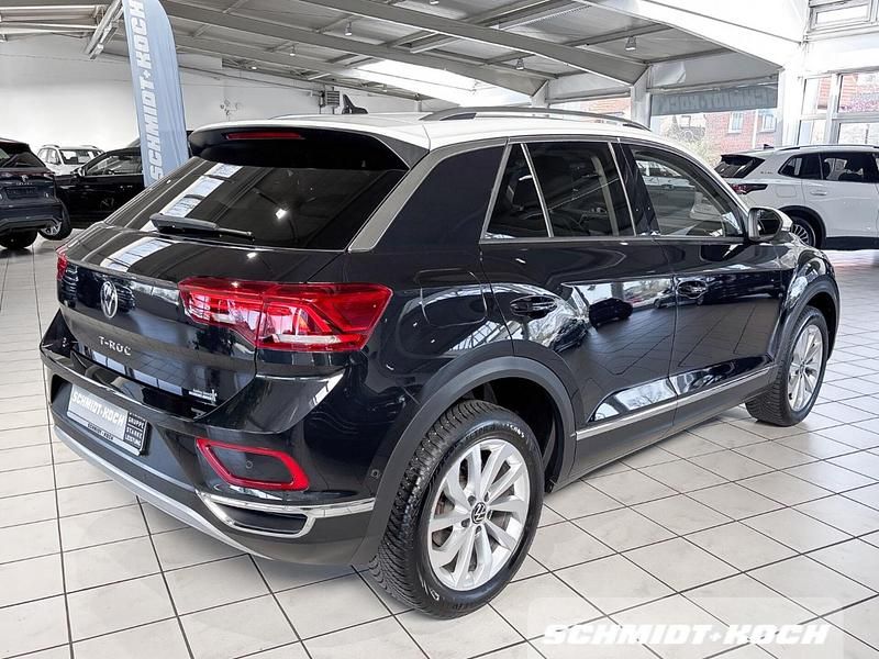 Gebraucht VW T-Roc Style 150 PS (110 kW) 2024 Deep black perleffekt (schwarz) SUV
