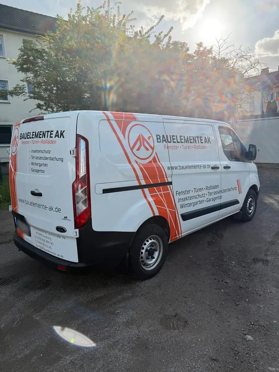 Gebraucht Ford Transit Custom 105 PS (77 kW) 2019 Weiß Van / Kleinbus