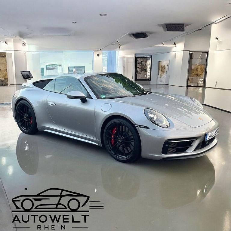 Silber Gebraucht 2022 Porsche 992 Cabrio | 169.990 € (Fairer Preis) - Bild 1/4