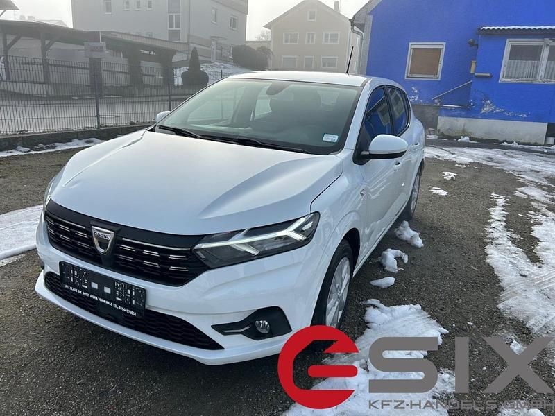 Weiß Gebraucht 2022 Dacia Sandero Comfort Kleinwagen | 13.099 € (Guter Preis) - Bild 1/4